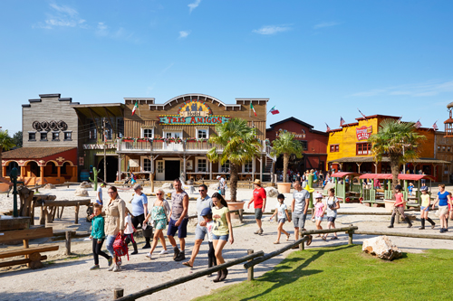 PonyparkCity Lucky Town Viva Mexico Westernstad Speeltuin Spelen Treintje Palmbomen Mexicaans Restaurant Kinderen Gezin