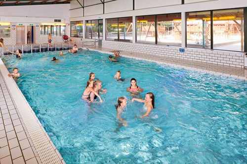 PonyparkCity Zwembad Indoor Binnenzwembad Zwemmen Kinderen