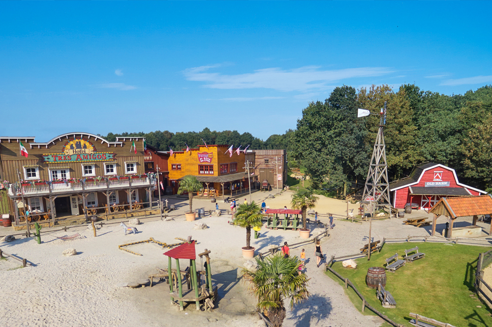 PonyparkCity Lucky Town Viva Mexico Westernstad Speeltuin Spelen Treintje Palmbomen Mexicaans Restaurant Kinderen Gezin